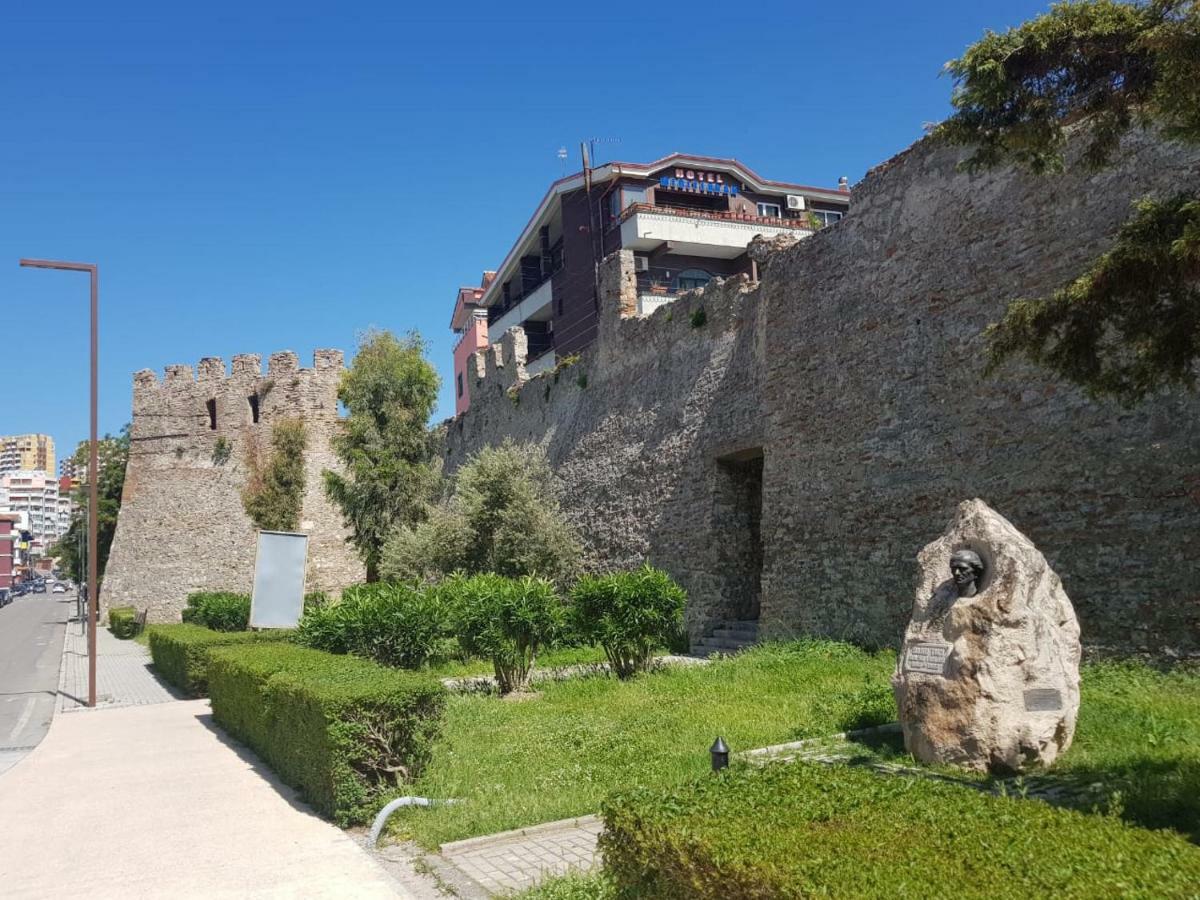 Currila Durres